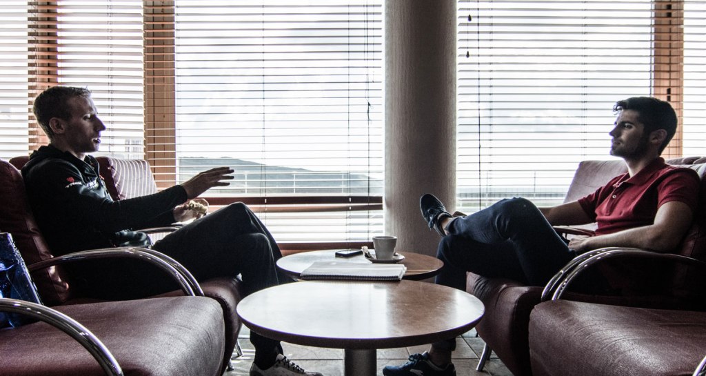 Conversación Banco Sabadell con Bauke Mollema. Probablemente me ponga este foto de portada en Twitter algún día.